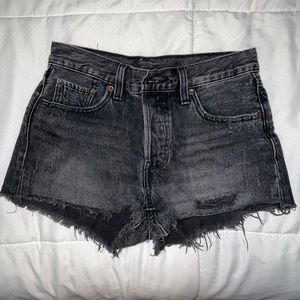 levi’s denim shorts